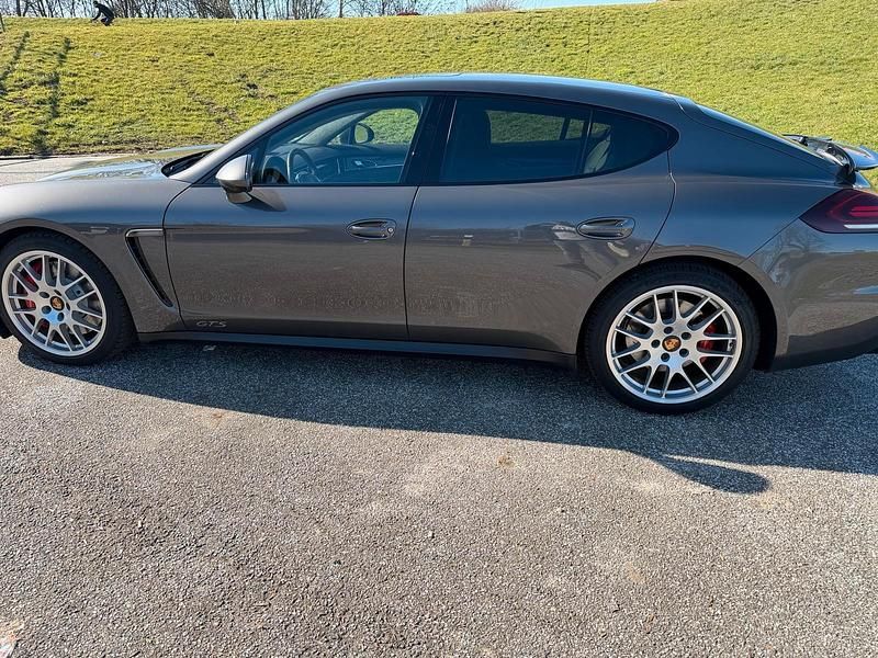 Gebraucht Porsche Panamera 441 PS (324 kW) 2015 Braun Kleinwagen