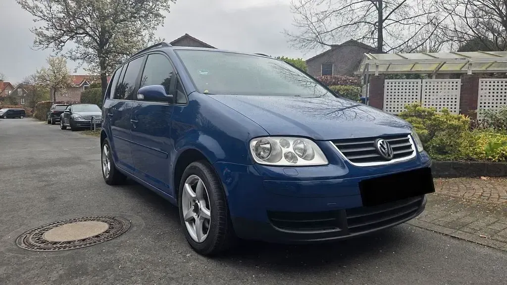 Gebraucht VW Touran 140 PS (102 kW) 2006 Blau Van / Kleinbus
