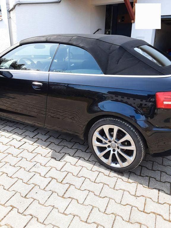 Gebraucht Audi A3 Cabriolet 140 PS (102 kW) 2010 Schwarz Cabrio