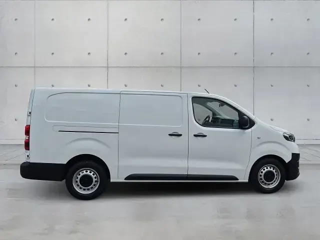 Gebraucht Toyota Proace 144 PS (105 kW) 2022 Weiß Van / Kleinbus