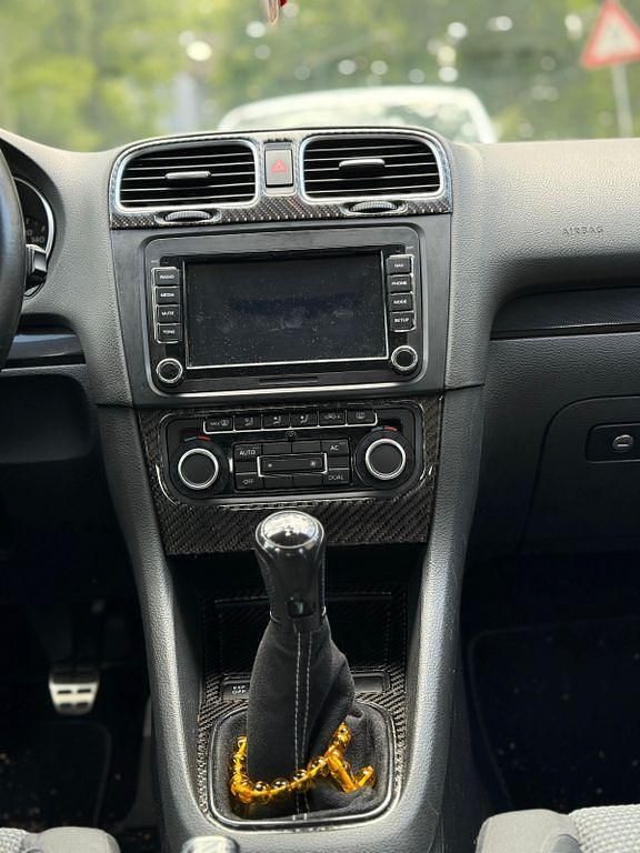 Schwarz Gebraucht 2010 VW Golf VI Team Limousine | 4.200 € (Guter Preis) - Bild 1/4