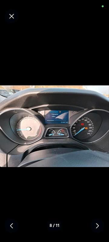 Gebraucht Ford Focus 163 PS (119 kW) 2014 Braun Kombi