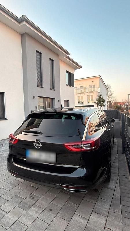 Gebraucht Opel Insignia Innovation 209 PS (153 kW) 2019 Schwarz Kombi
