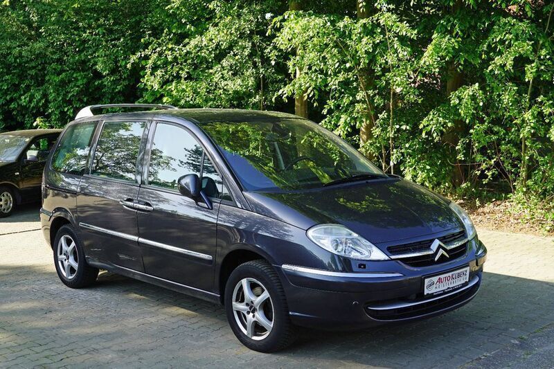 Grau Gebraucht 2010 Citroën C8 Tendance Van / Kleinbus | 2.800 € (Superpreis) - Bild 1/4