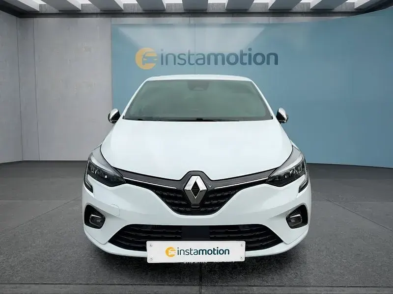 Gebraucht Renault Clio 131 PS (96 kW) 2020 Weiß Kleinwagen