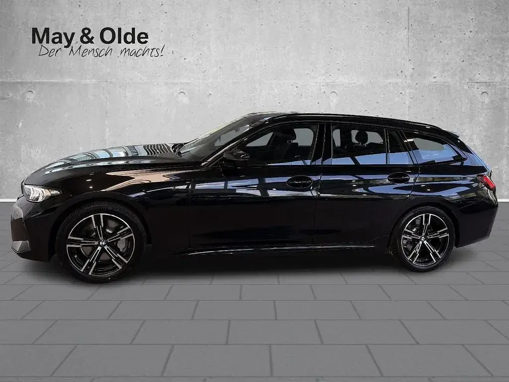 Używany BMW 330 Performance 245 KM (180 kW) 2025 Czarny Kombi
