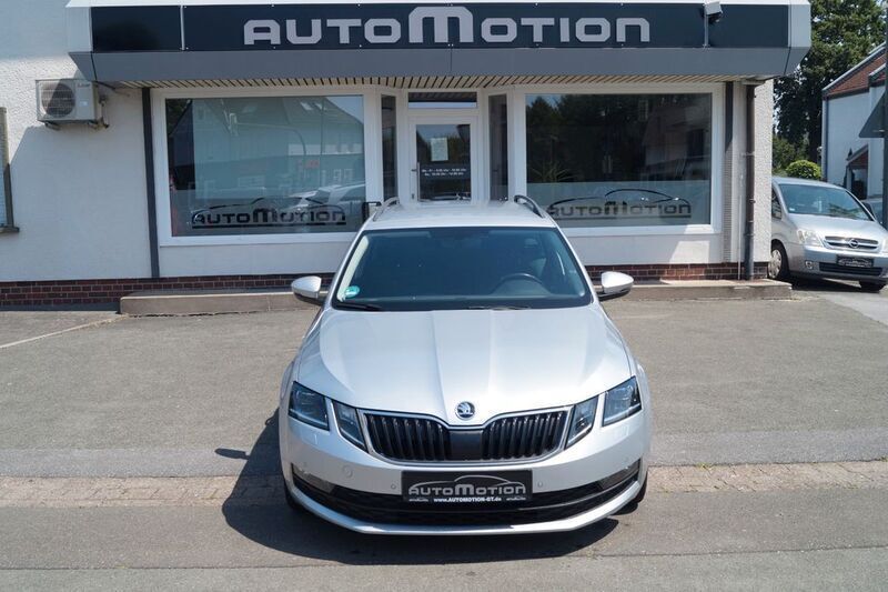 Gebraucht Skoda Octavia Clever 116 PS (85 kW) 2019 Silber Kombi