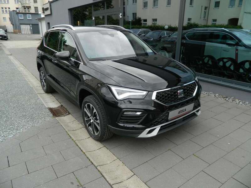 Midnight schwarz Neu 2024 Seat Ateca Style SUV | 36.290 € (Etwas zu teuer) - Bild 1/4