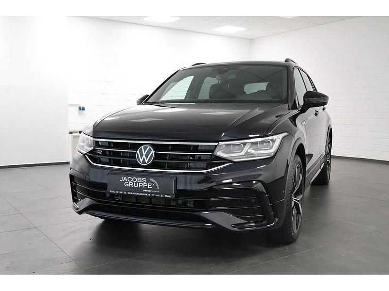 Gebraucht VW Tiguan Allspace Style 193 PS (141 kW) 2025 Schwarz SUV