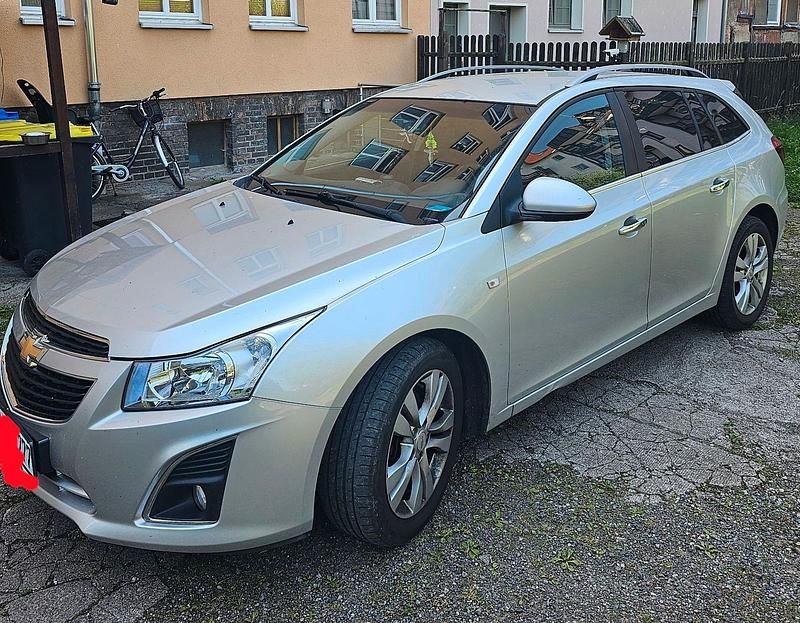 Gebraucht 2013 Chevrolet Cruze LTZ Kombi | 3.990 € (Guter Preis) - Bild 1/4