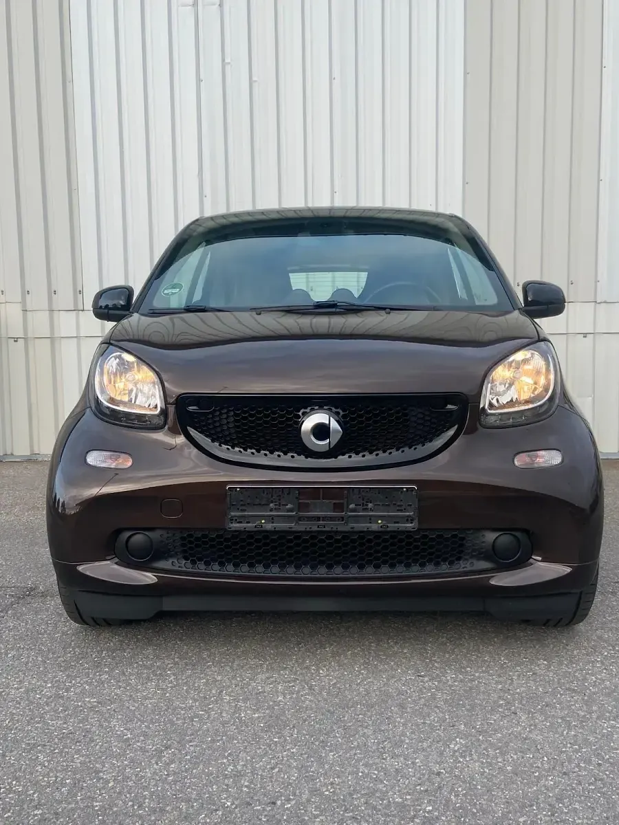 Usata Smart ForTwo Coupé 90 CV (66 kW) 2017 Marrone Coupé