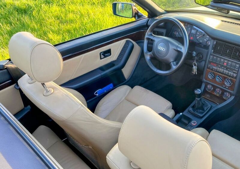 Gebraucht Audi 80 Sport 150 PS (110 kW) 2000 Schwarz Cabrio