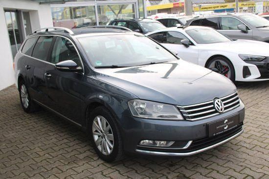 Gebraucht VW Passat Comfortline 140 PS (102 kW) 2012 Grau Kombi