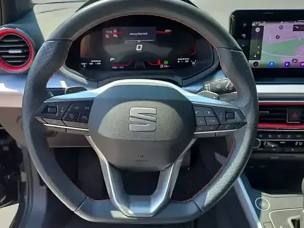 Gebraucht Seat Arona FR 116 PS (85 kW) 2024 Mitternachtsschwarz SUV