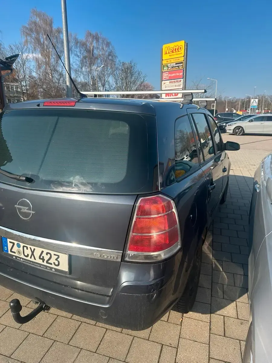 Gebraucht Opel Zafira 150 PS (110 kW) 2007 Grau Van / Kleinbus