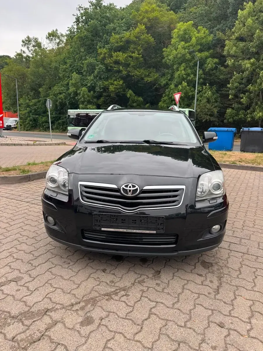 Gebraucht Toyota Avensis 147 PS (108 kW) 2007 Schwarz Kombi