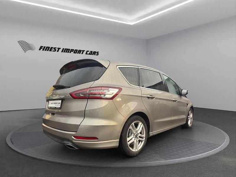 Gebraucht Ford S-MAX S 179 PS (131 kW) 2015 Grau Van / Kleinbus