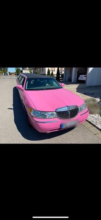 Violet Gebraucht 1998 Lincoln Town Car Limousine | 6.999 € - Bild 1/4