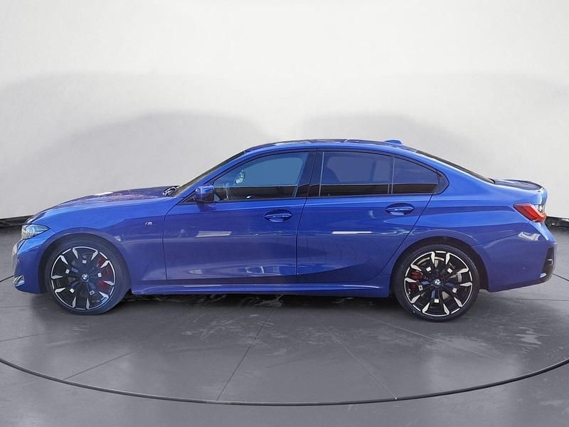 Gebraucht BMW 320 Performance 190 PS (139 kW) 2024 Blau Limousine