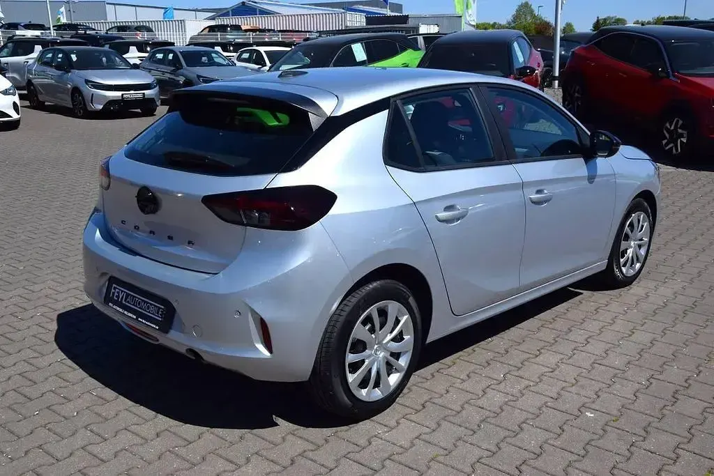 Nouvelle Opel Corsa 101 ch (74 kW) 2025 Argent Citadine