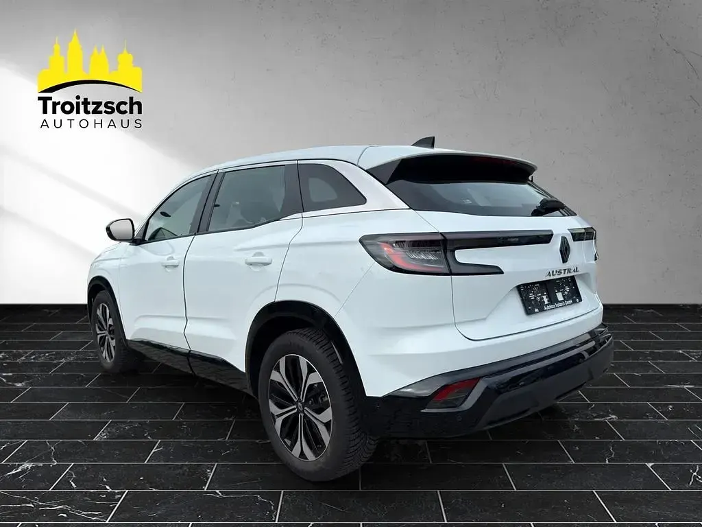 Gebraucht Renault Austral Equilibre 140 PS (102 kW) 2023 Weiß SUV
