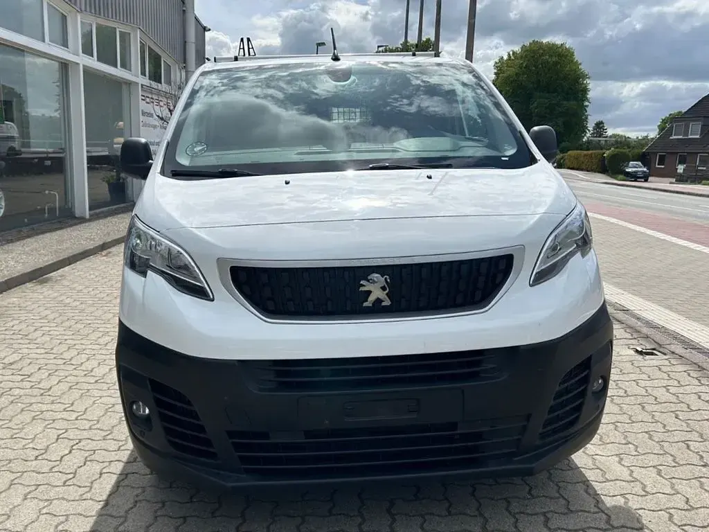 Gebraucht Peugeot Expert Premium 122 PS (89 kW) 2021 Weiß Van
