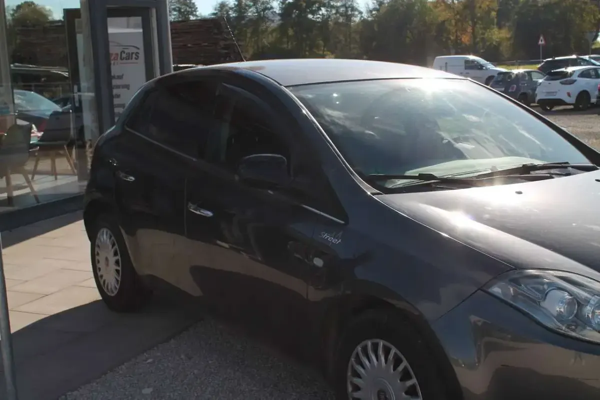 Gebraucht Fiat Bravo Street 120 PS (88 kW) 2014 Grau Kleinwagen
