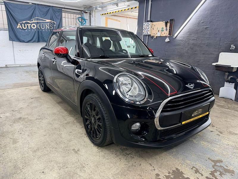 Usata Mini ONE 102 CV (75 kW) 2017 Nero Utilitaria