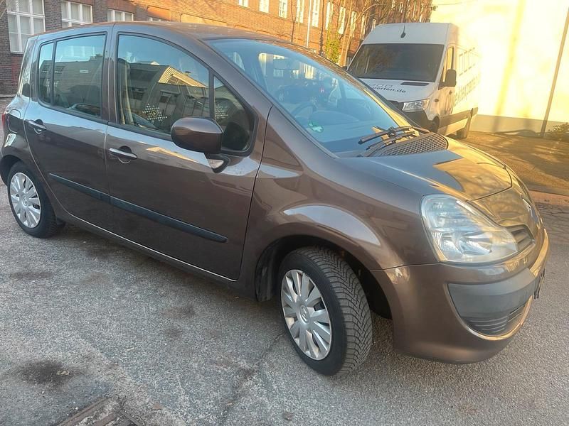 Gebraucht Renault Modus 75 PS (55 kW) 2012 Van / Kleinbus