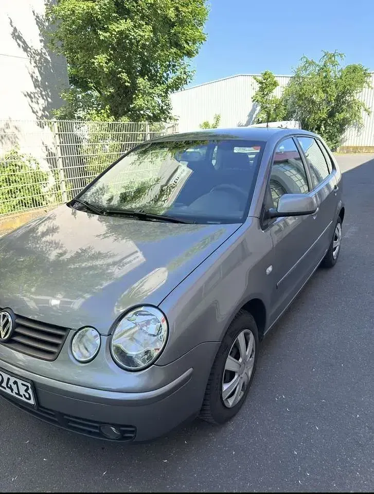 Gebraucht VW Polo Cricket 75 PS (55 kW) 2005 Silber Kleinwagen