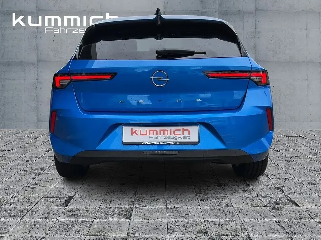Gebraucht Opel Astra Edition 110 PS (80 kW) 2024 Blau Kleinwagen