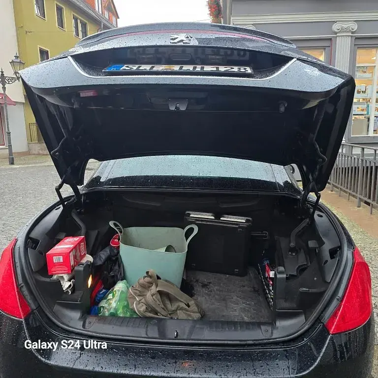 Gebraucht Peugeot 308 CC Premium 140 PS (102 kW) 2010 Schwarz Cabrio