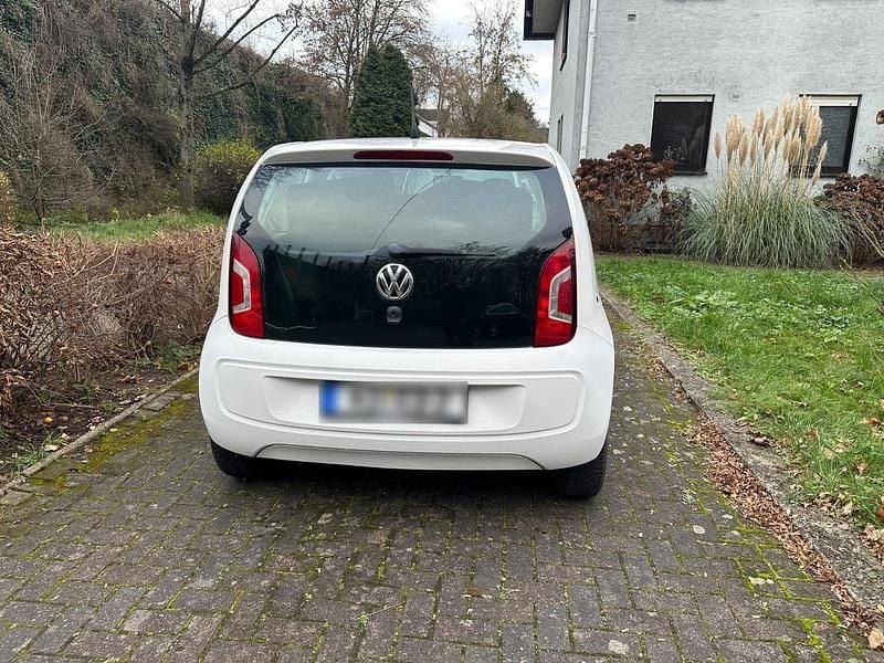 Second-hand VW up! 68 CP (50 kW) 2015 Alb Hatchback
