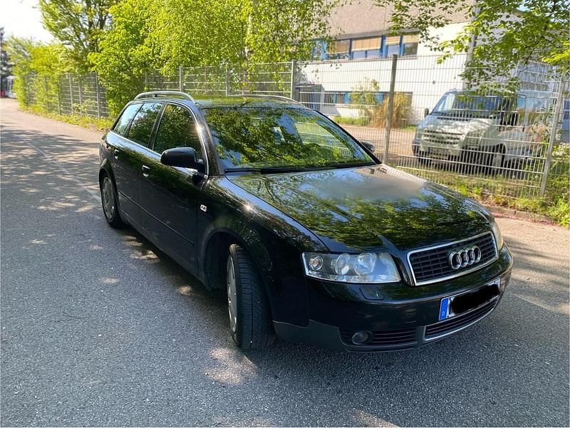 Schwarz Gebraucht 2002 Audi A4 S-Line Kombi | 1.400 € (Fairer Preis) - Bild 1/4