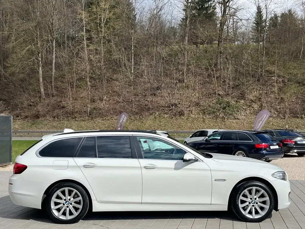 Gebraucht BMW 530 Comfort Edition 258 PS (189 kW) 2014 Weiß Kombi