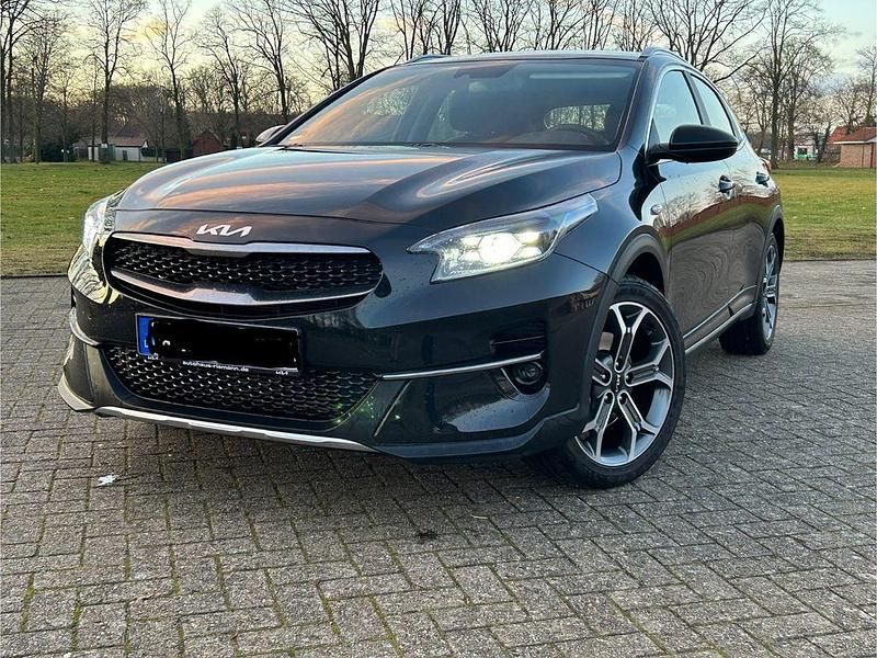 Schwarz Gebraucht 2022 Kia XCeed 4 SUV | 21.000 € (Superpreis) - Bild 1/4