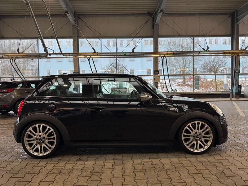 Gebraucht Mini Cooper SD Coupé 170 PS (125 kW) 2017 Schwarz Coupé