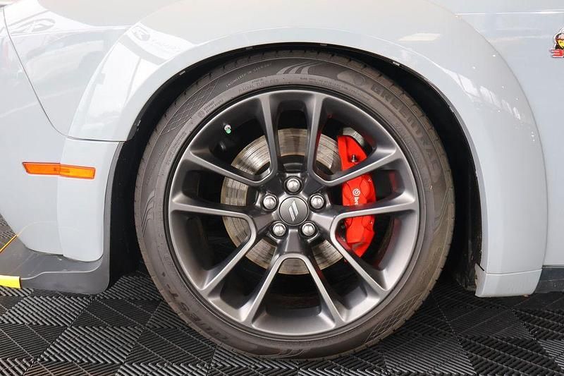 Gebraucht Dodge Challenger 491 PS (361 kW) 2021 Grau Coupé