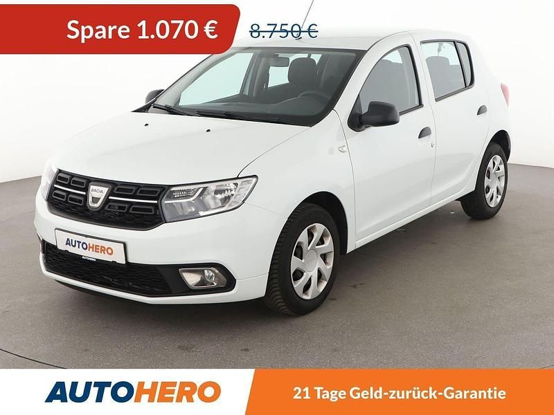 Weiß Gebraucht 2018 Dacia Sandero Essentiel Kleinwagen | 7.680 € (Fairer Preis) - Bild 1/3