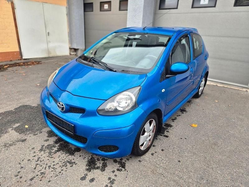 Blau Gebraucht 2009 Toyota Aygo Kleinwagen | 2.990 € (Fairer Preis) - Bild 1/4