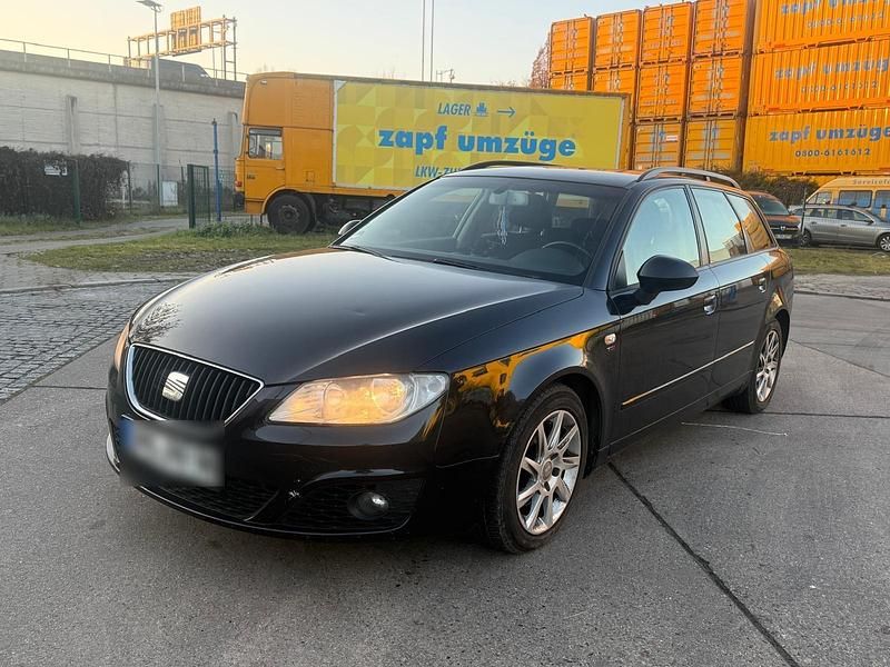 Schwarz Gebraucht 2011 Seat Exeo Kombi | 3.300 € (Guter Preis) - Bild 1/4