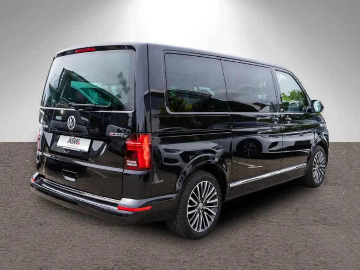 Używany VW Multivan Comfortline 204 KM (150 kW) 2022 Czarny Minivan