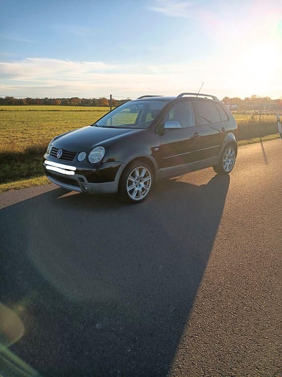 Gebraucht VW Polo Cross 64 PS (47 kW) 2005 Schwarz Kleinwagen