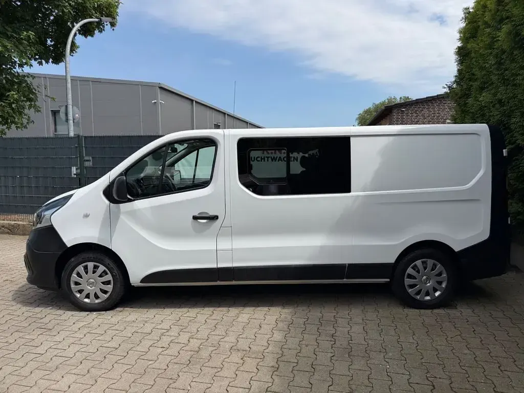 Gebraucht Nissan NV300 Comfort 145 PS (106 kW) 2017 Weiß Van