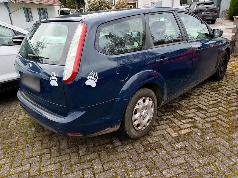 Gebraucht Ford Focus 100 PS (73 kW) 2009 Blau Kombi