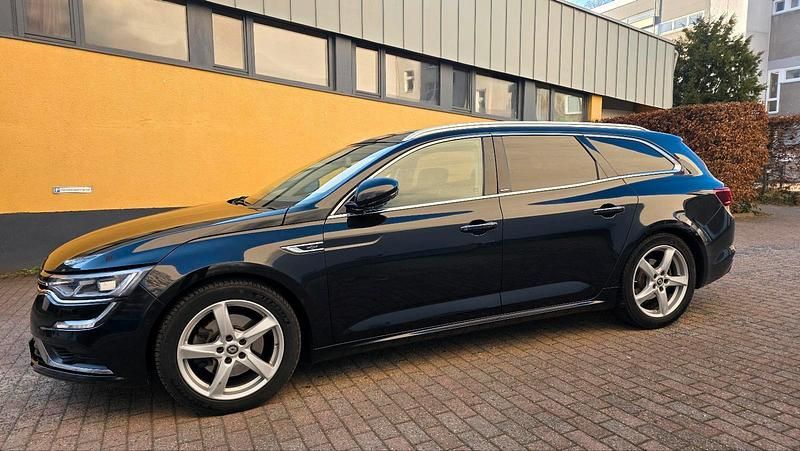 Gebraucht Renault Talisman Bose Edition 160 PS (117 kW) 2017 Schwarz Kombi