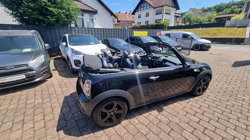 Gebraucht Mini Cooper SD Cabriolet 143 PS (105 kW) 2011 Schwarz Cabrio