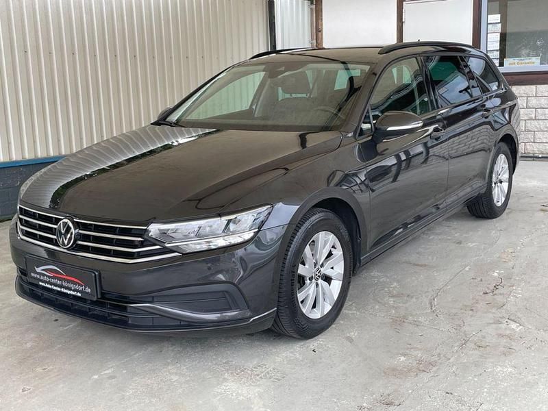 Mangangrau Gebraucht 2021 VW Passat Basis Kombi | 18.400 € (Fairer Preis) - Bild 1/4