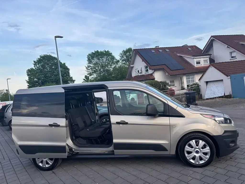 Używany Ford Transit Connect 101 KM (74 kW) 2016 Szary Minivan