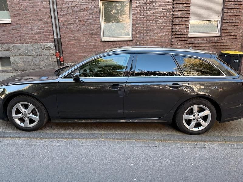 Usata Audi A6 190 CV (139 kW) 2017 Grigio Station wagon